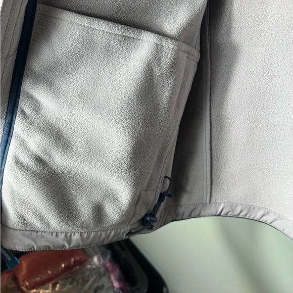 Southern Tide Sport New Orleans Men’s Blue Fleece Vest Zipper Pockets Medium - Picture 9 of 9